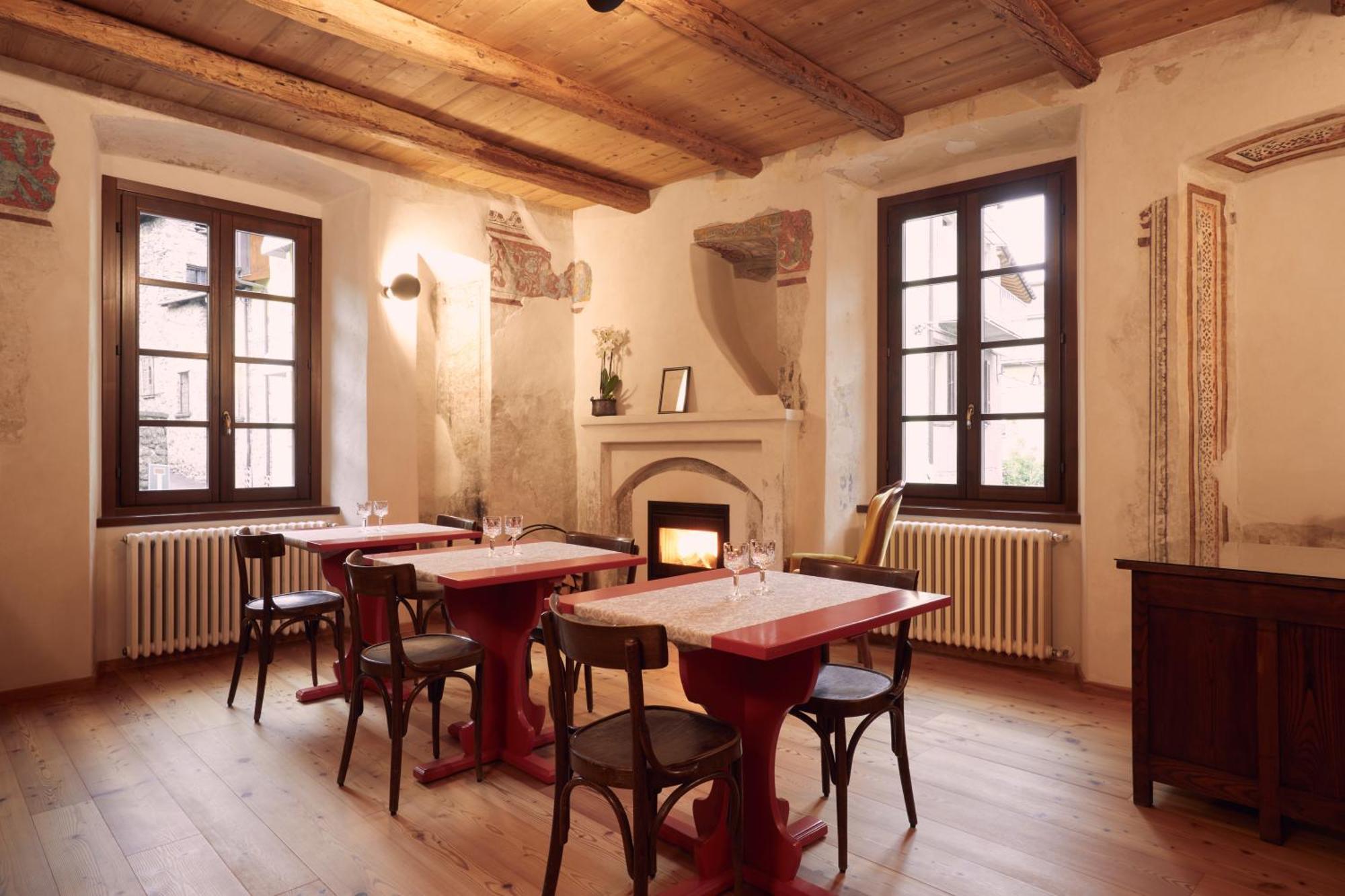 Bed and Breakfast Le Corti Dei Sassi à Berbenno di Valtellina Extérieur photo